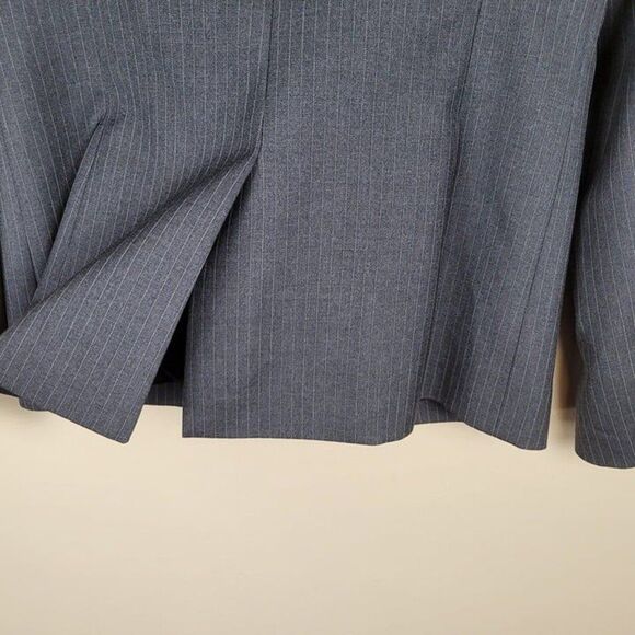 J. Crew Size 6 1035 Super 120's Wool Blazer Pinstripe Gray - Picture 6 of 12